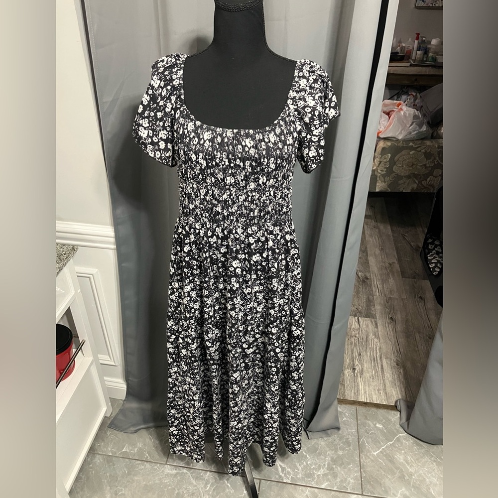 Floral Black and White Women's Dress